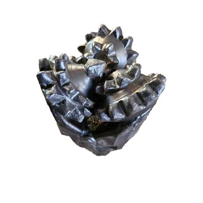 उच्च गुणवत्ता IADC217 120 मिमी स्टील दांत Tricone रॉक बिट